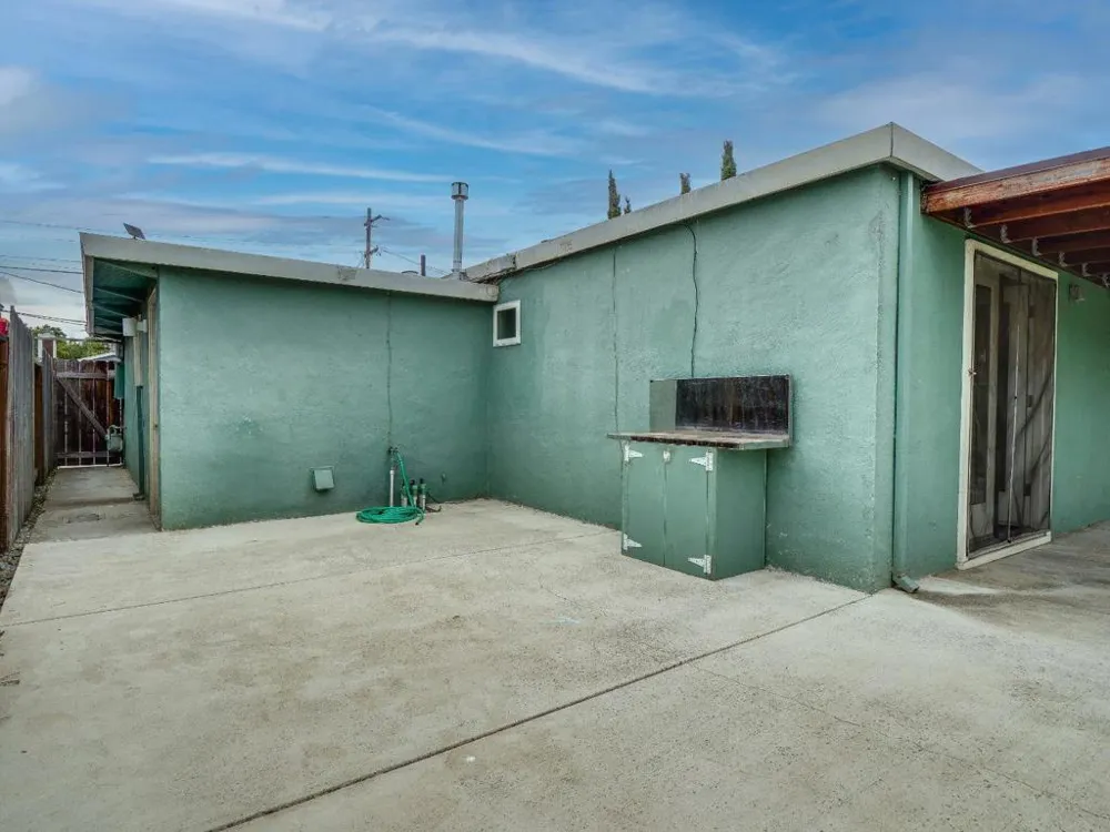 6225 Wilma Avenue Newark, CA 94560