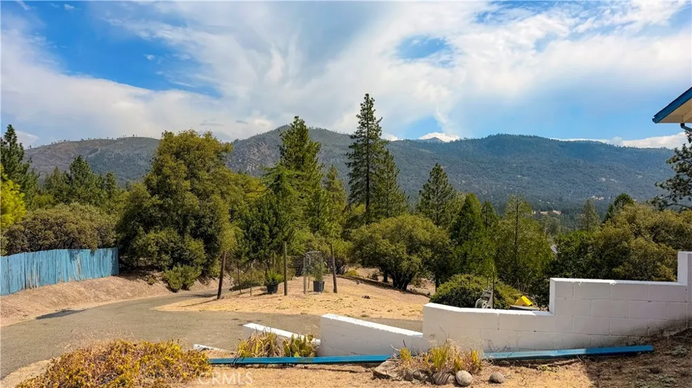 5767 Meadow Lane Mariposa, CA 95338