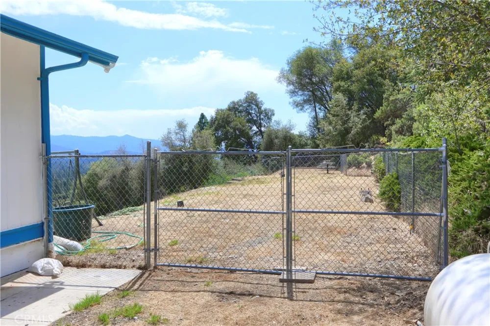 5767 Meadow Lane Mariposa, CA 95338
