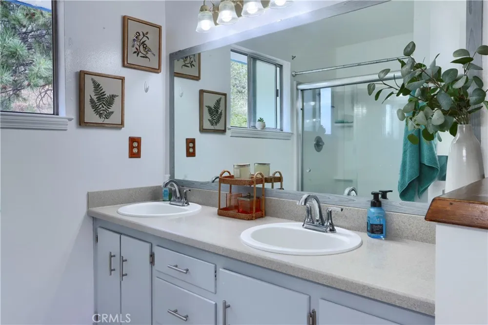 5767 Meadow Lane Mariposa, CA 95338
