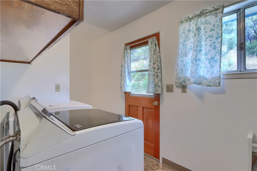 5767 Meadow Lane Mariposa, CA 95338