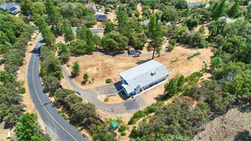 5767 Meadow Lane Mariposa, CA 95338