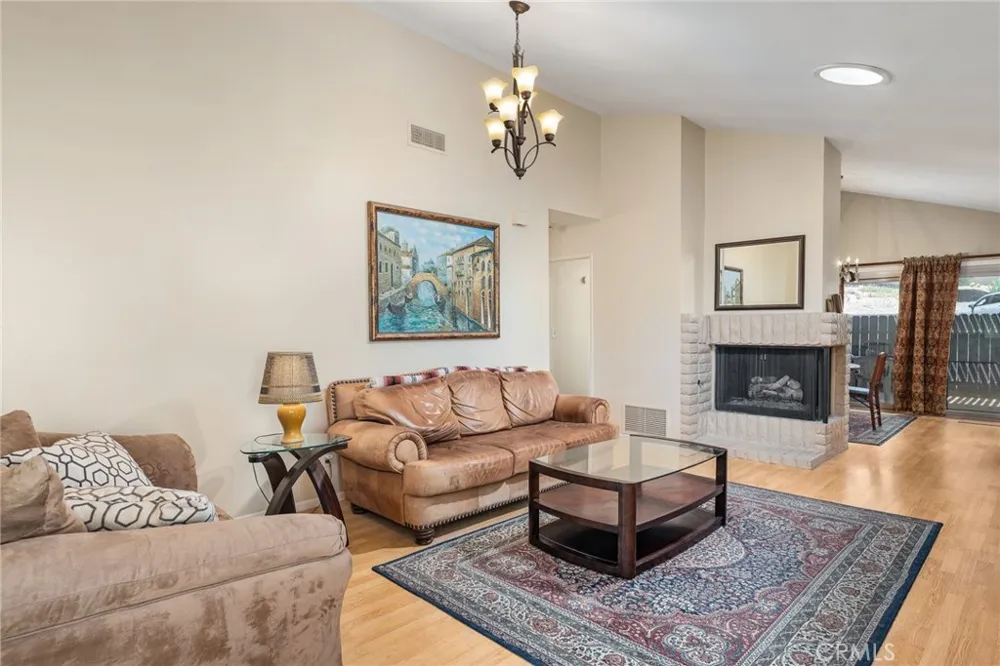 1400 Market Vista, CA 92084