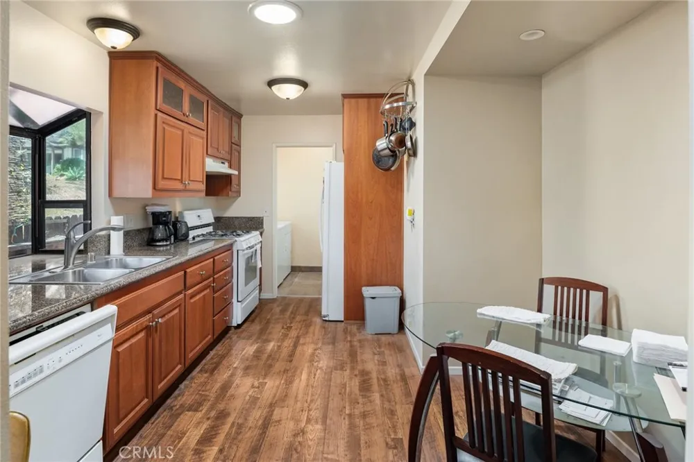 1400 Market Vista, CA 92084