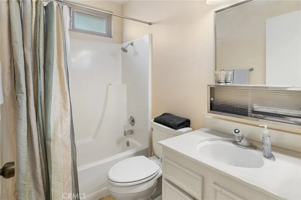 1400 Market Vista, CA 92084