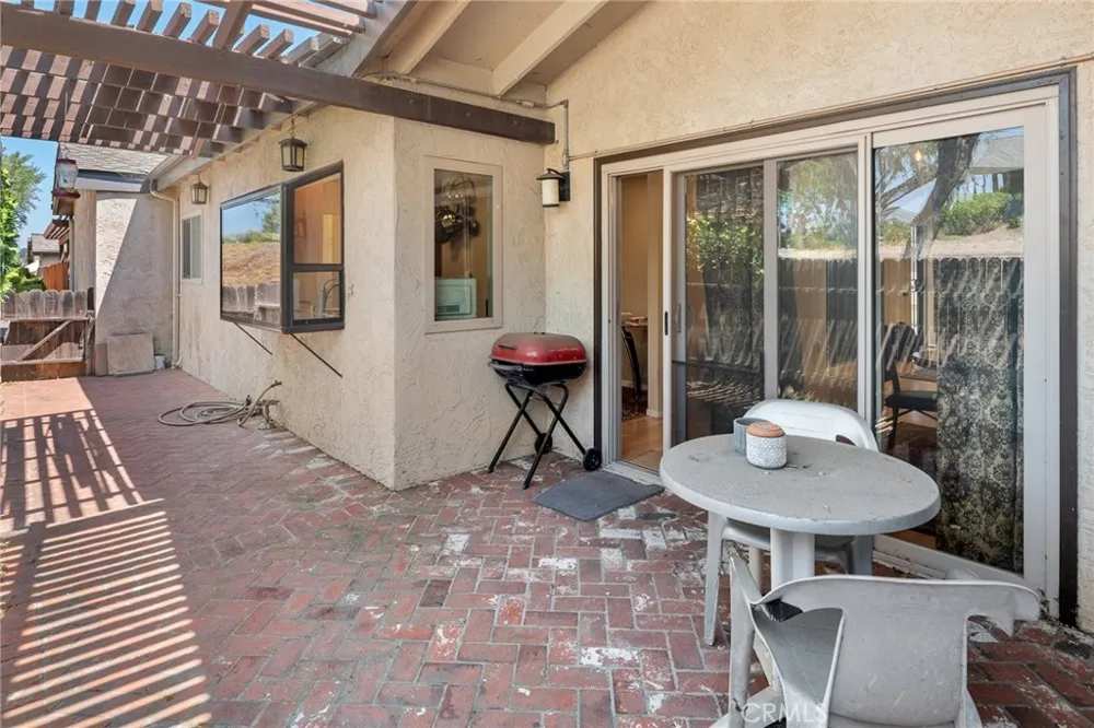 1400 Market Vista, CA 92084