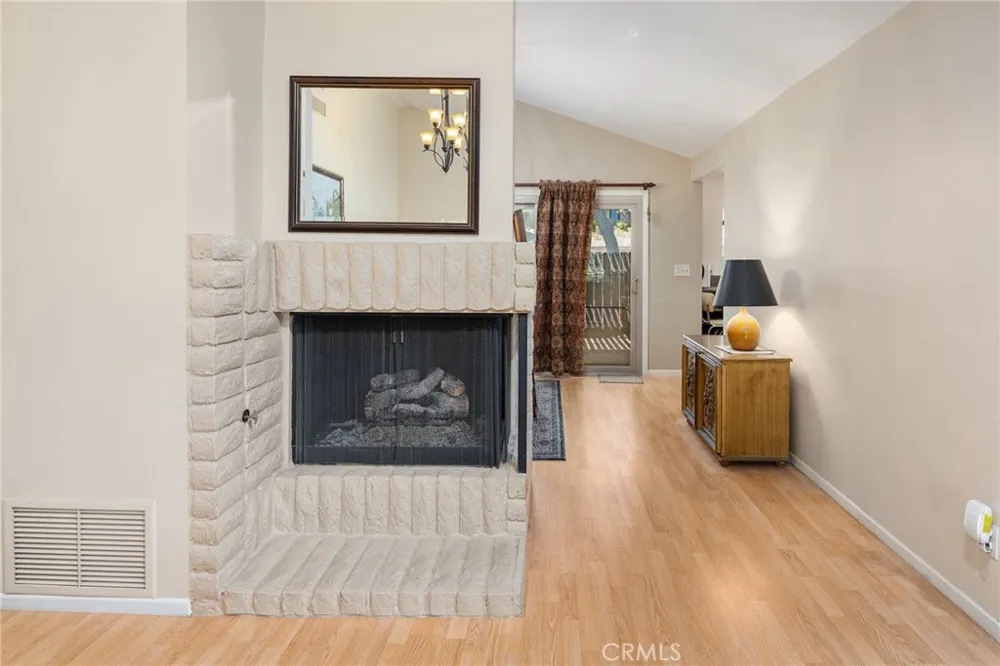 1400 Market Vista, CA 92084