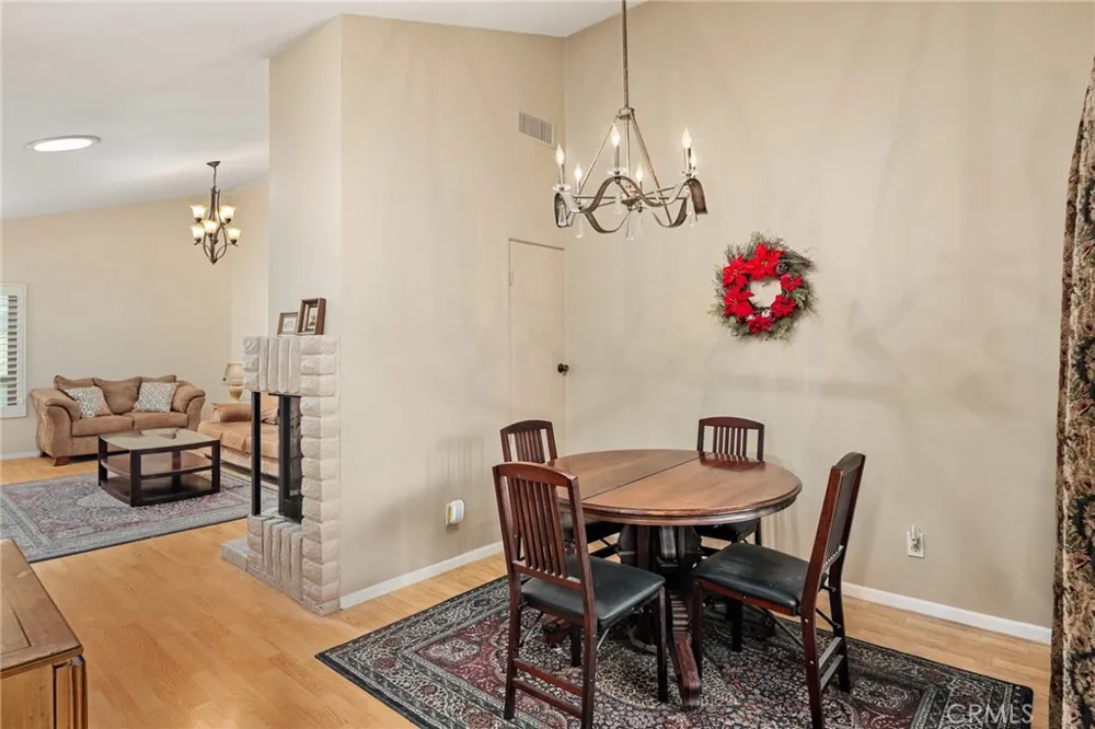 1400 Market Vista, CA 92084