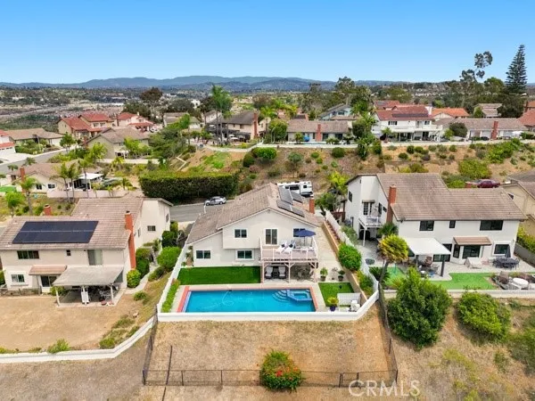 3425 Topeka Carlsbad, CA 92010