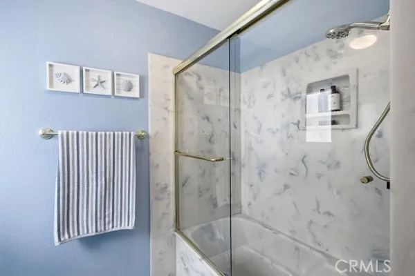 3425 Topeka Carlsbad, CA 92010