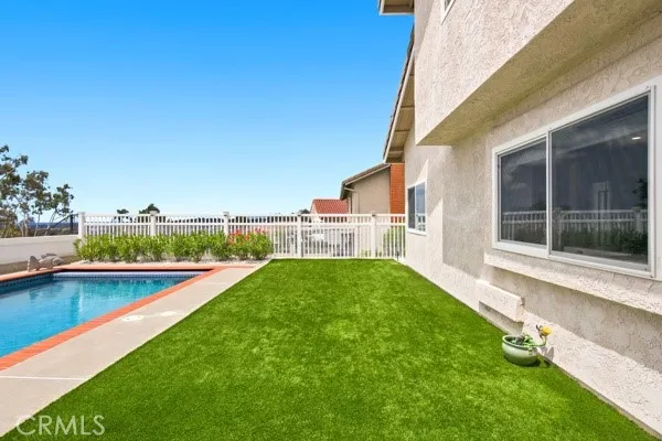 3425 Topeka Carlsbad, CA 92010
