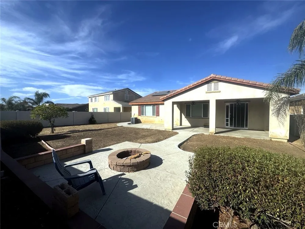 25136 High Plains Court Menifee, CA 92584