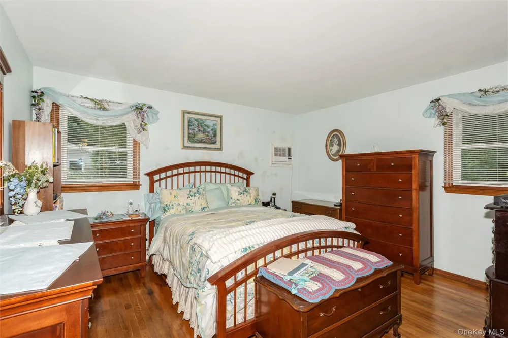 31 Cedar Branch Street Middle Island, NY 11953