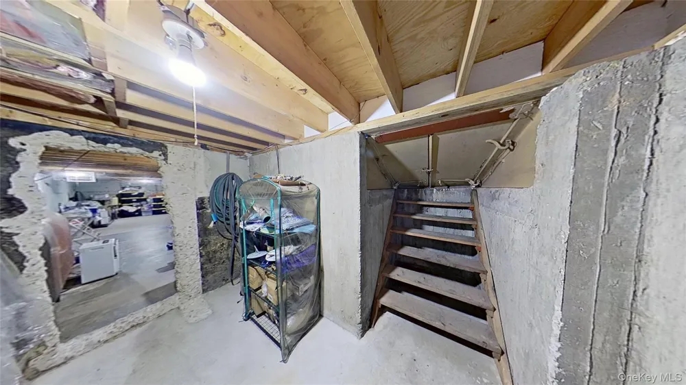 31 Cedar Branch Street Middle Island, NY 11953