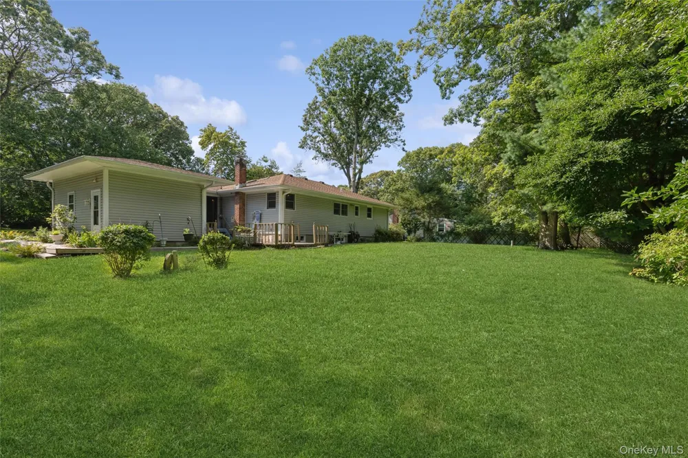 31 Cedar Branch Street Middle Island, NY 11953