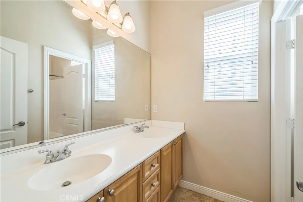 2 Villa Roma Lake Elsinore, CA 92532