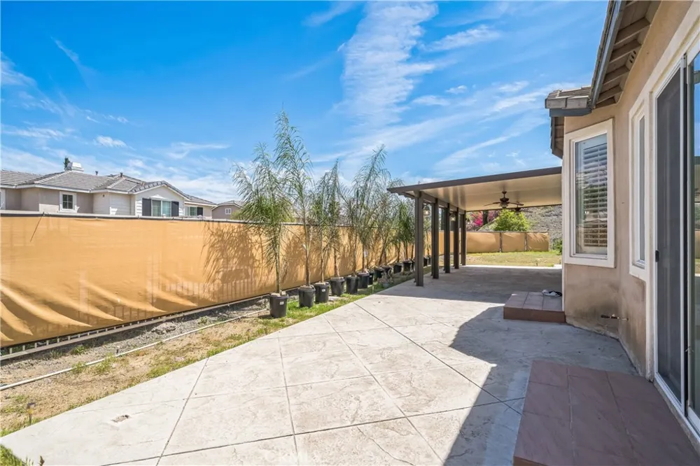 2 Villa Roma Lake Elsinore, CA 92532