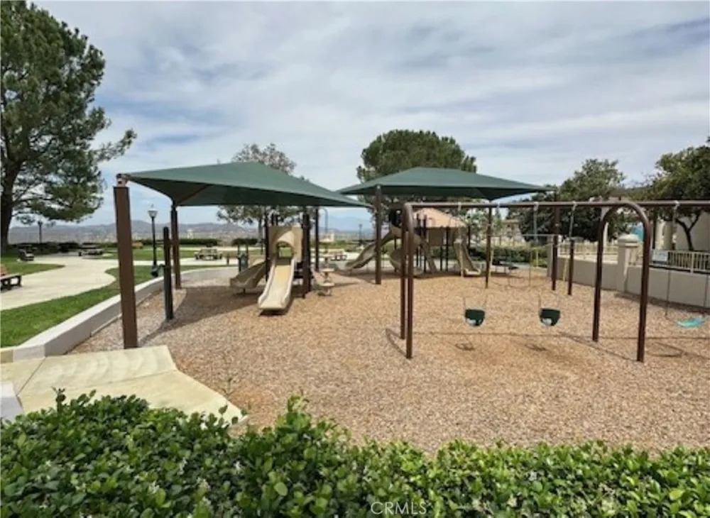 2 Villa Roma Lake Elsinore, CA 92532