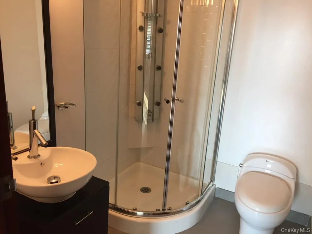 30-80 21st Street #5B Astoria, NY 11102