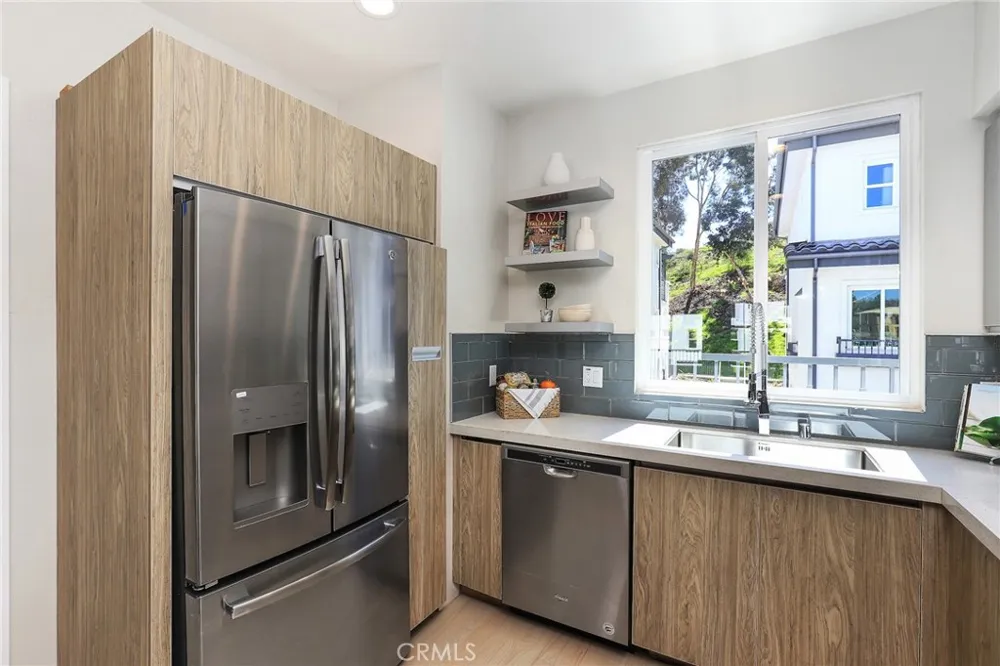 15 Brookline Way Pomona, CA 91766