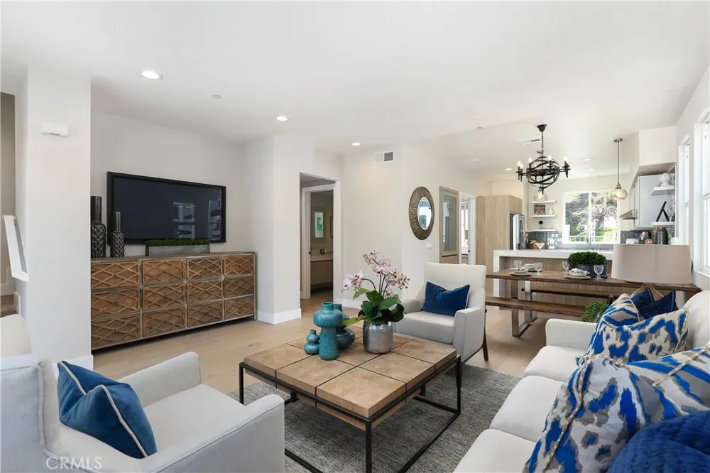 15 Brookline Way Pomona, CA 91766