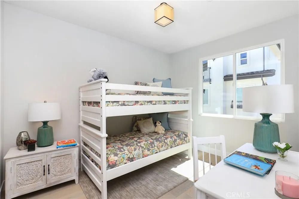 15 Brookline Way Pomona, CA 91766