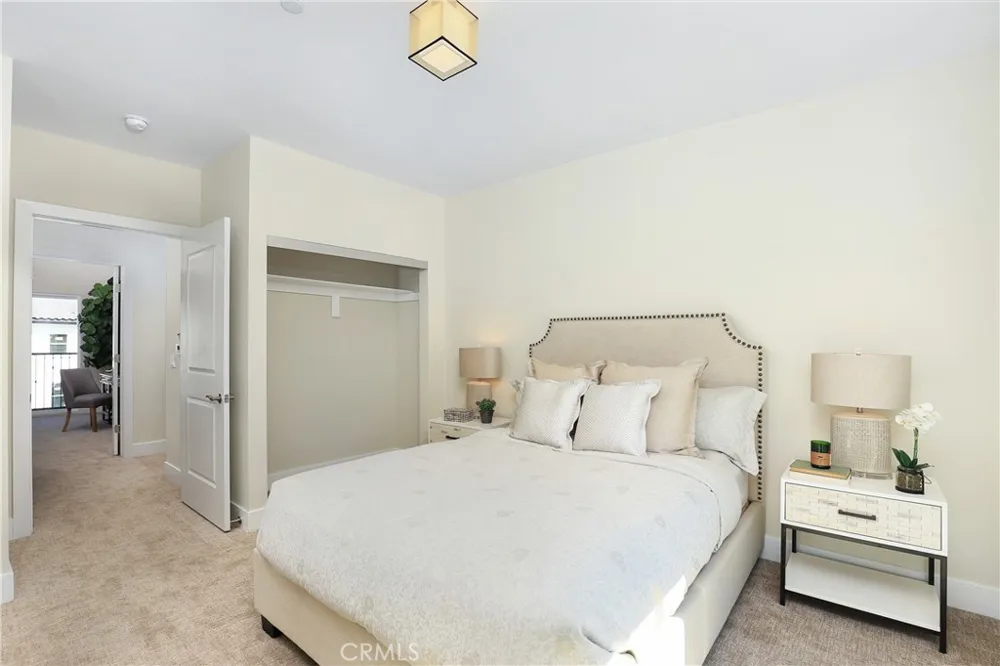 15 Brookline Way Pomona, CA 91766