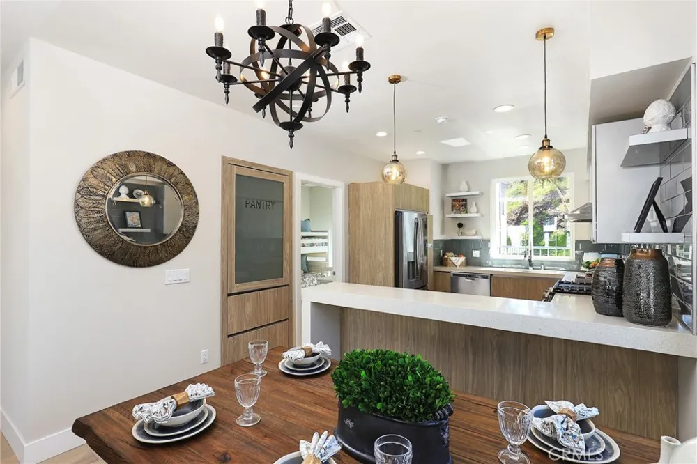 15 Brookline Way Pomona, CA 91766