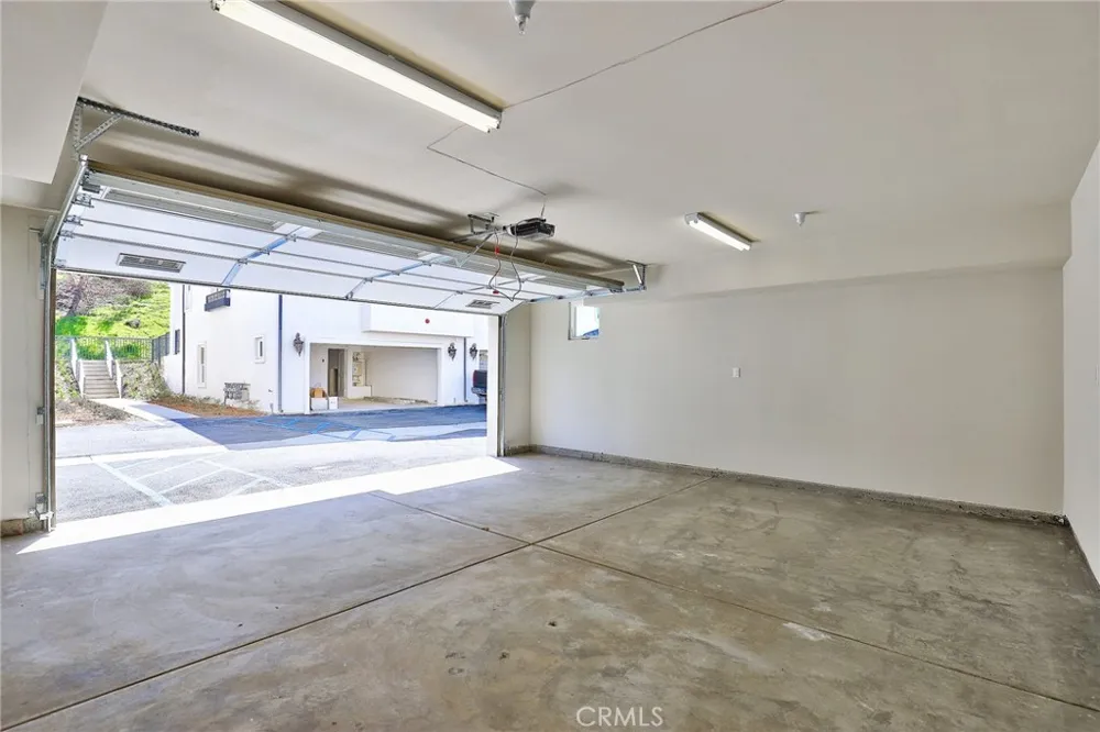 15 Brookline Way Pomona, CA 91766