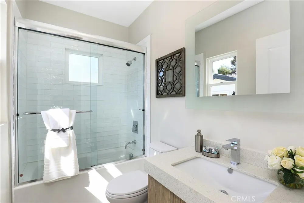15 Brookline Way Pomona, CA 91766
