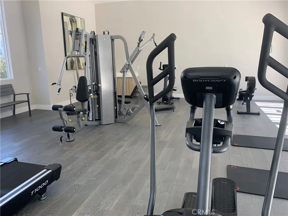 15 Brookline Way Pomona, CA 91766