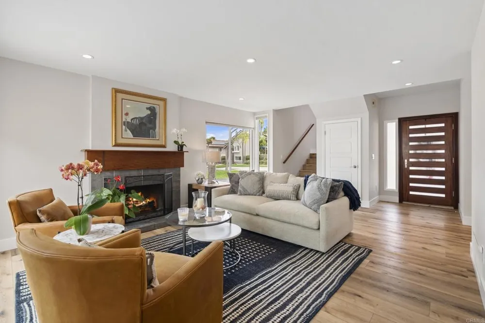 1504 Valleda Lane Encinitas, CA 92024
