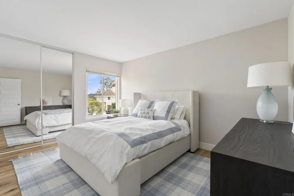 1504 Valleda Lane Encinitas, CA 92024