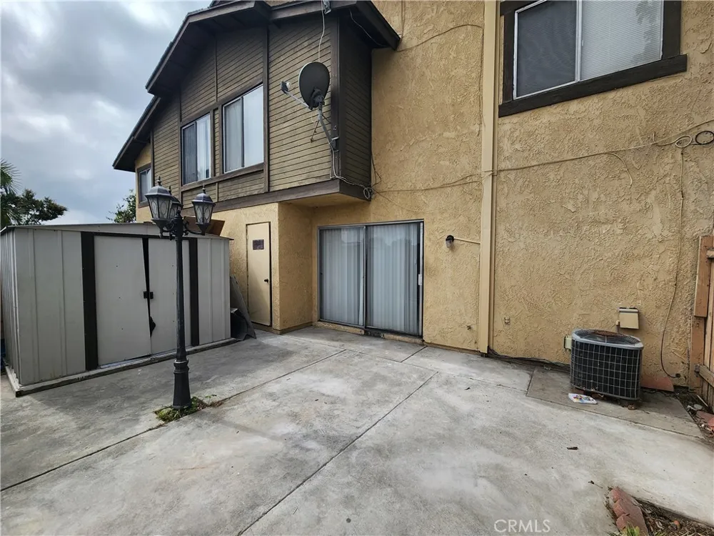 10495 Adobe Court Montclair, CA 91763