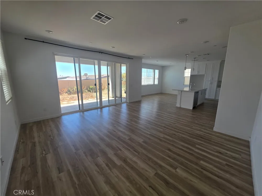 2860 Sapphire Road La Verne, CA 91750