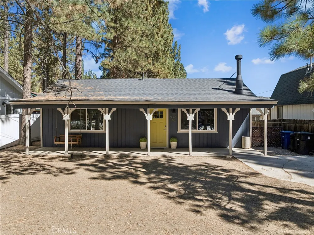 937 E Fairway Big Bear City, CA 92314