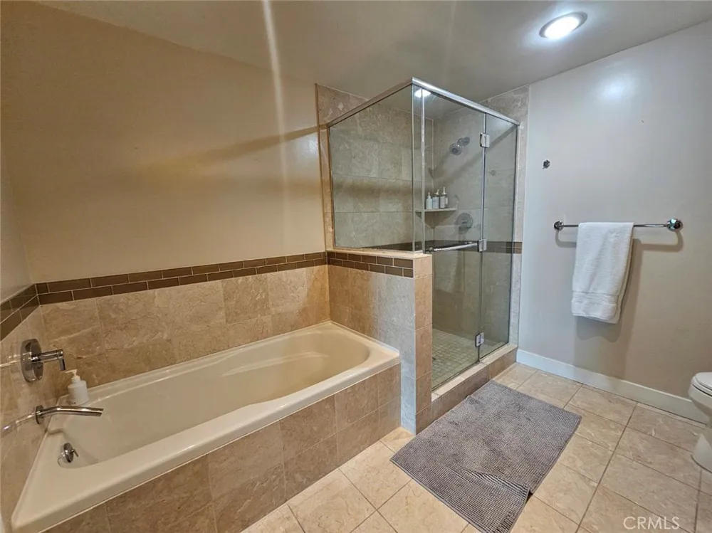 3131 Michelson #1206 Irvine, CA 92612