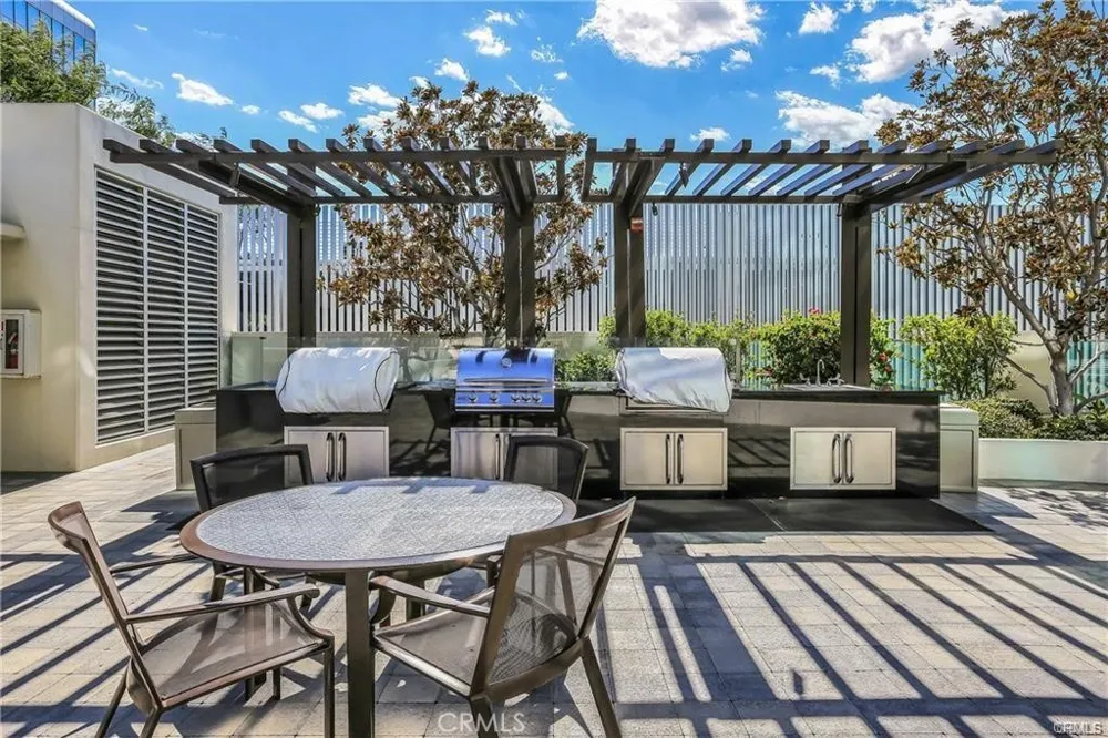 3131 Michelson #1206 Irvine, CA 92612
