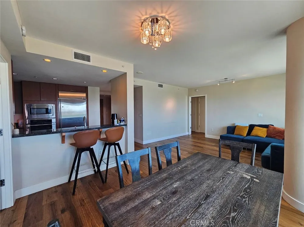 3131 Michelson #1206 Irvine, CA 92612