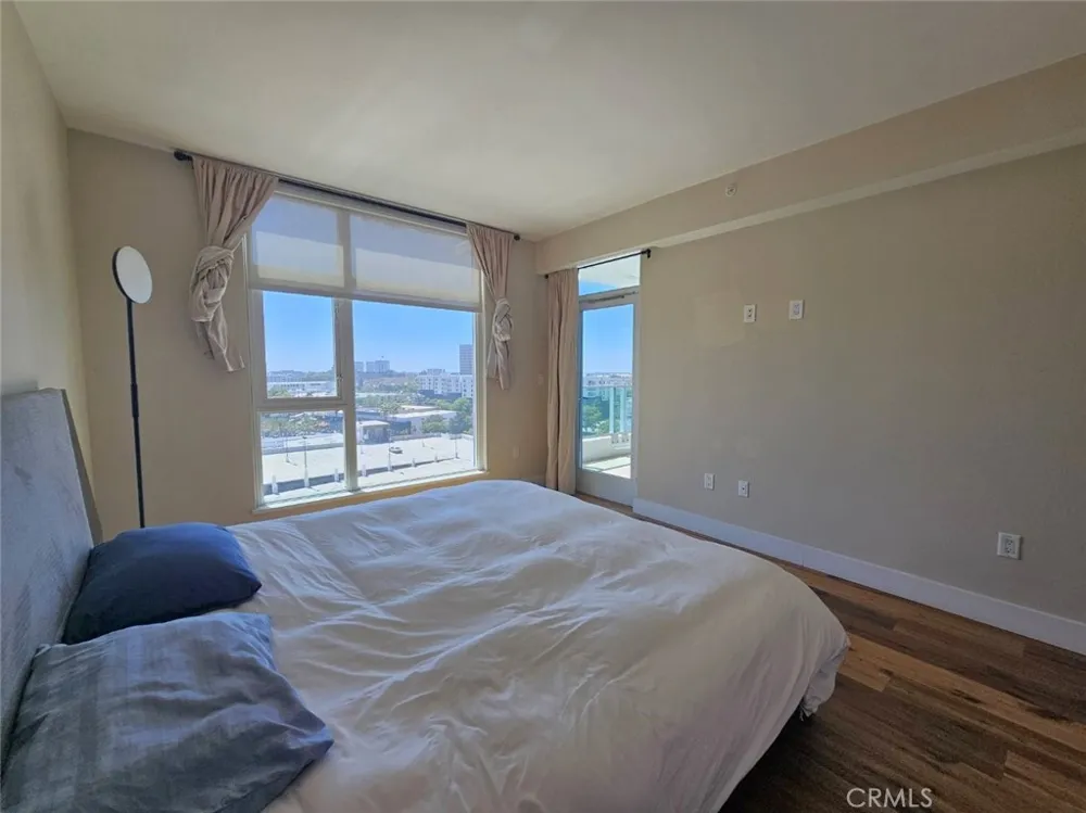 3131 Michelson #1206 Irvine, CA 92612