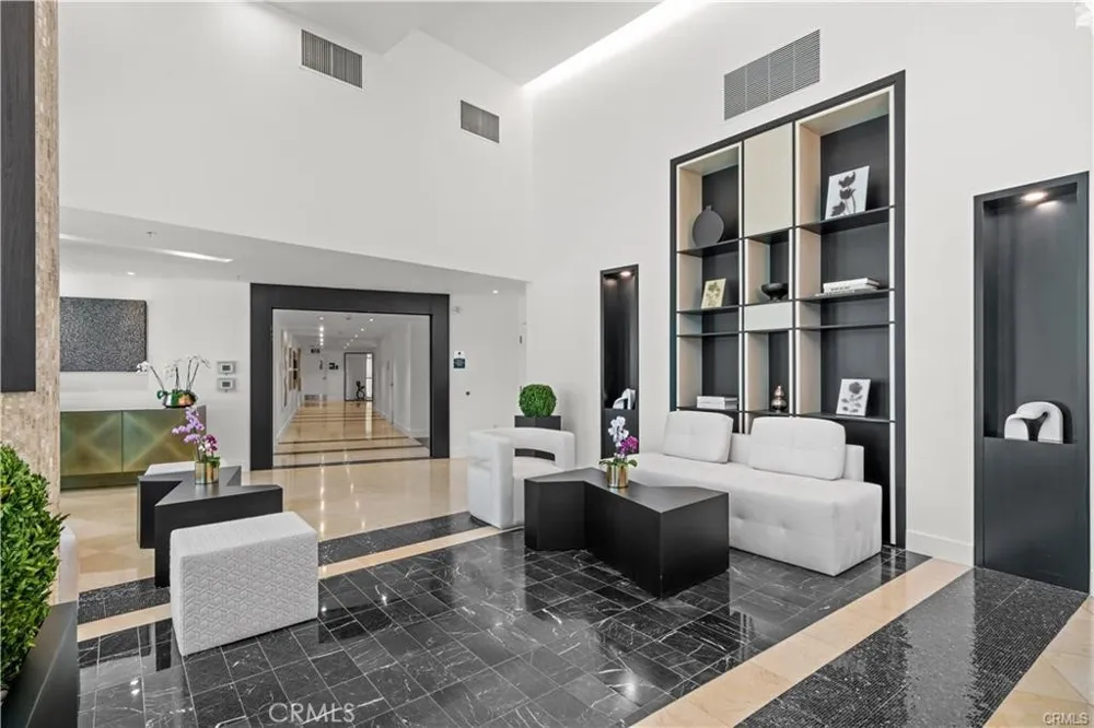 3131 Michelson #1206 Irvine, CA 92612