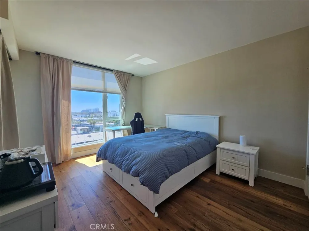 3131 Michelson #1206 Irvine, CA 92612
