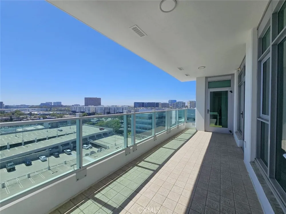 3131 Michelson #1206 Irvine, CA 92612