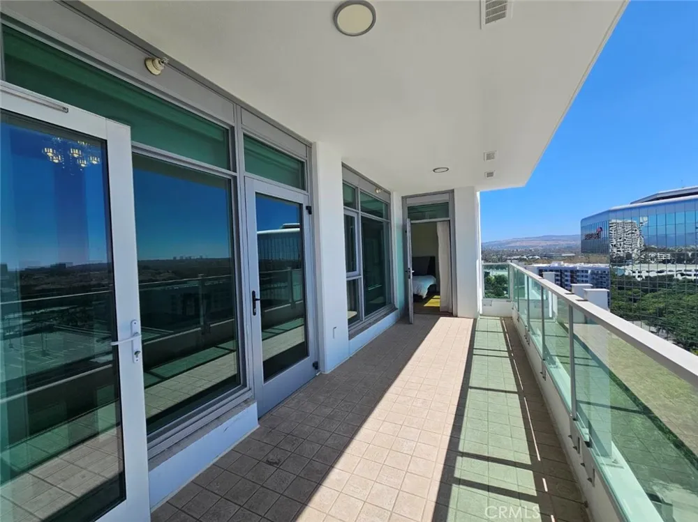 3131 Michelson #1206 Irvine, CA 92612