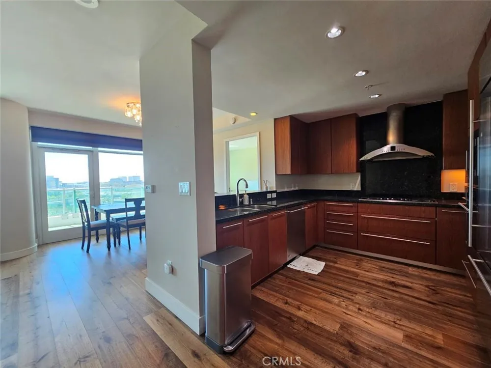 3131 Michelson #1206 Irvine, CA 92612