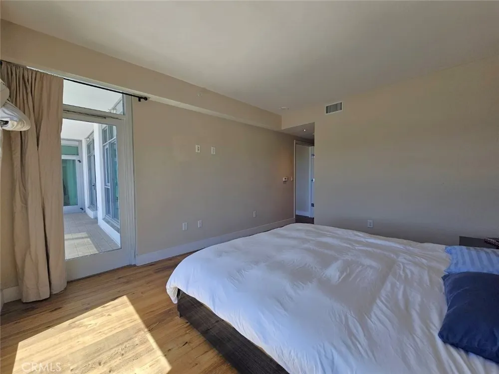 3131 Michelson #1206 Irvine, CA 92612
