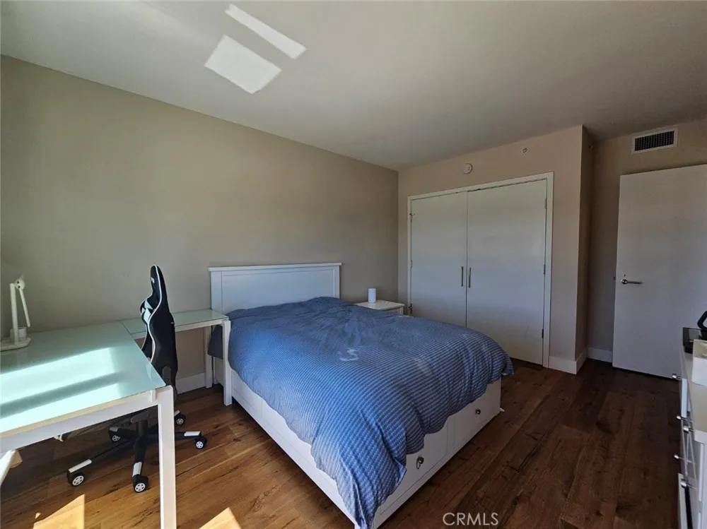 3131 Michelson #1206 Irvine, CA 92612