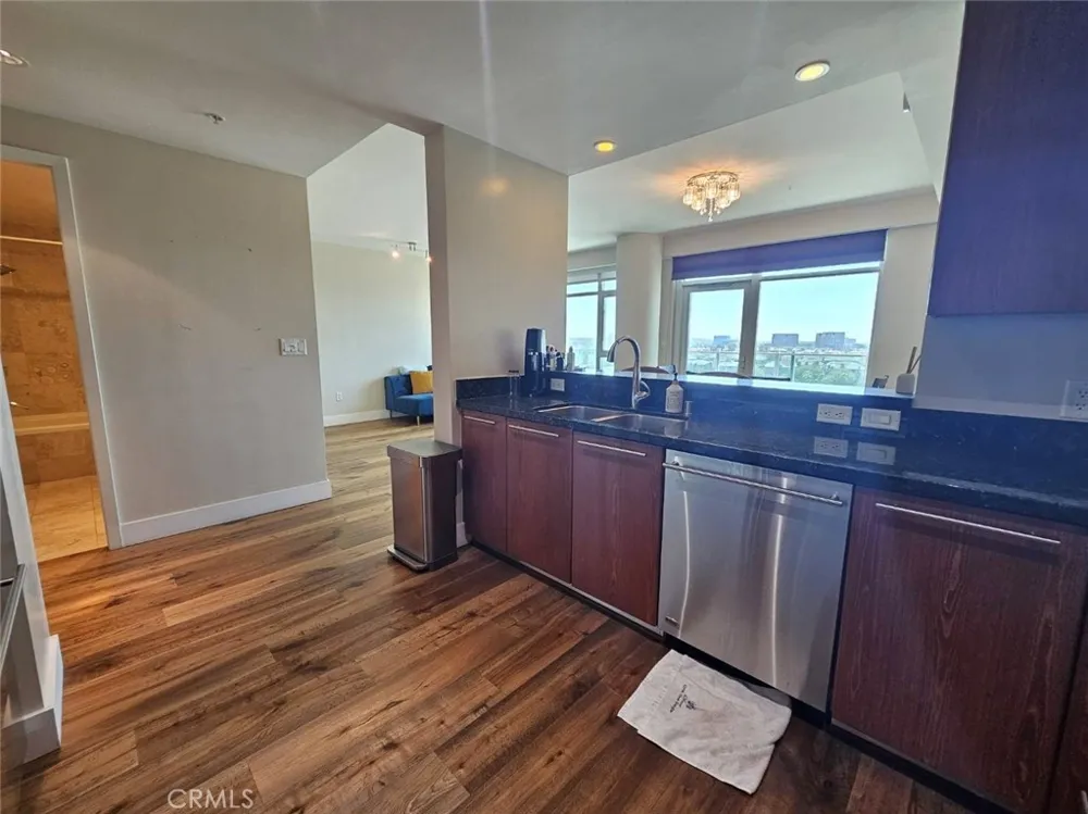 3131 Michelson #1206 Irvine, CA 92612