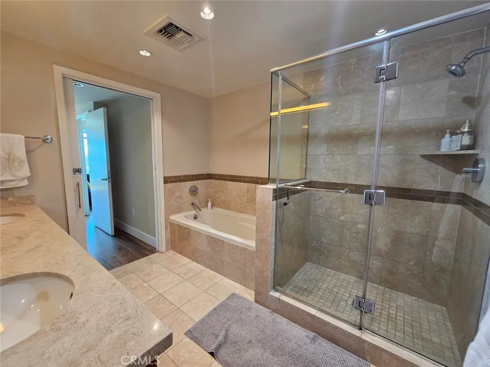 3131 Michelson #1206 Irvine, CA 92612