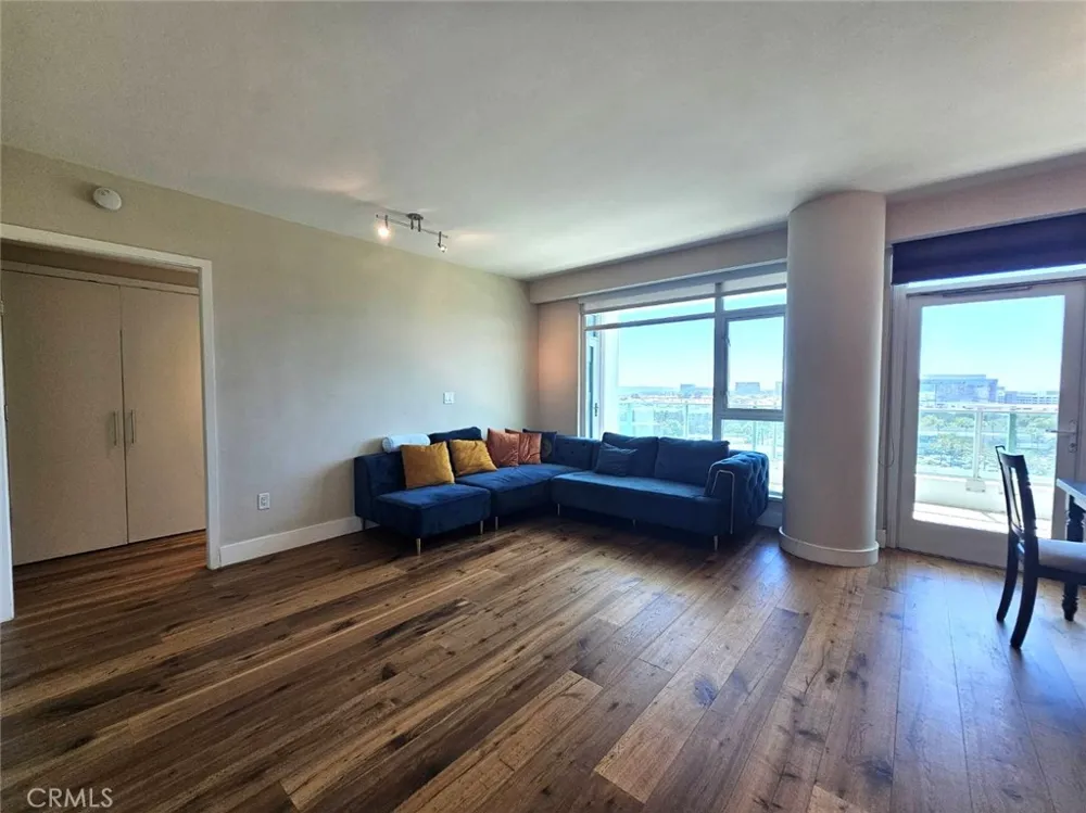 3131 Michelson #1206 Irvine, CA 92612
